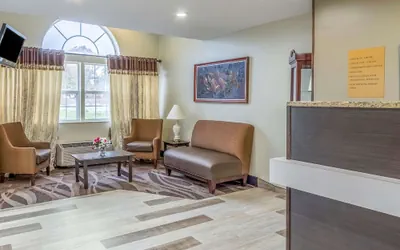 Photo 3 - Quality Inn & Suites North Lima - Boardman