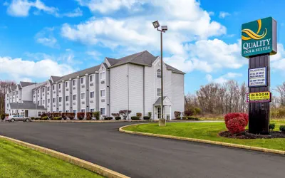 Photo 2 - Quality Inn & Suites North Lima - Boardman