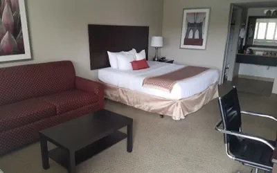 Photo 4 - Infinity Inn & Suites