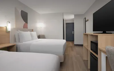 Photo 5 - Spark by Hilton Lakewood Denver Southwest