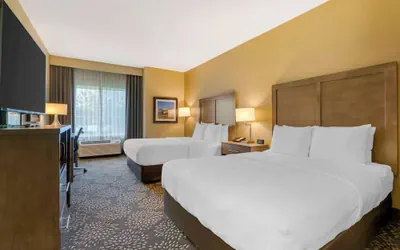 Photo 2 - Best Western Columbia River Waterfront Hotel Astoria