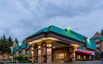Photo 2 - Sutton Suites Hotel