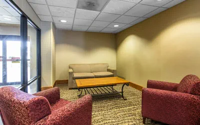 Photo 4 - Comfort Inn & Suites Thomson