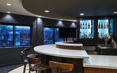 Photo 3 - Courtyard by Marriott Scottsdale Old Town
