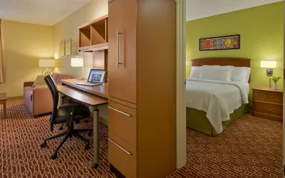 Photo 4 - Hawthorn Extended Stay by Wyndham Cincinnati NE/Mason