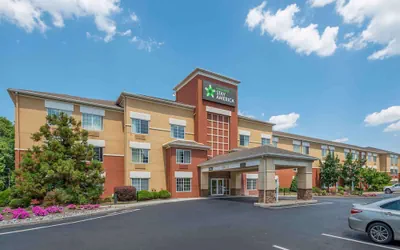 Photo 2 - Extended Stay America Suites Newark Woodbridge