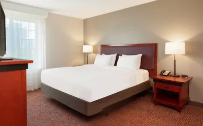 Photo 4 - Larkspur Landing Extended Stay Suites Sunnyvale