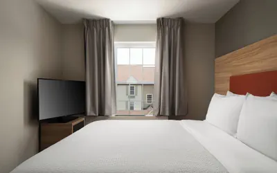 Photo 2 - Candlewood Suites St Louis St Charles by IHG