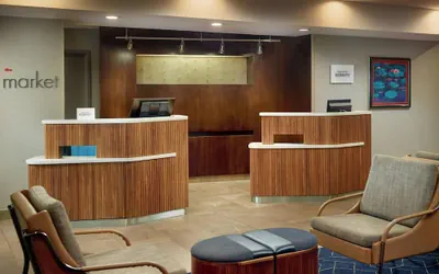 Photo 4 - Courtyard by Marriott Frederick