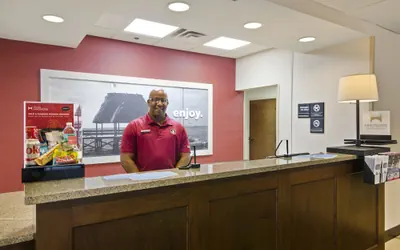 Photo 2 - Hampton Inn Mount Dora