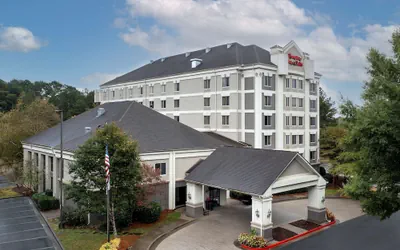 Photo 2 - Hampton Inn & Suites Alpharetta