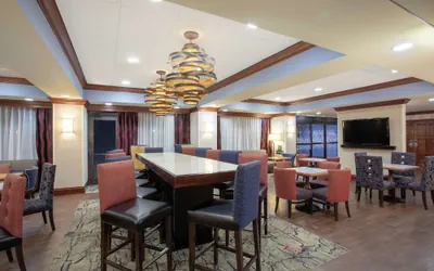 Photo 4 - Hampton Inn Boston/Marlborough