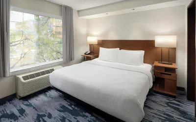 Photo 5 - Fairfield Inn & Suites by Marriott Lake Oswego