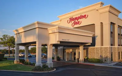 Photo 2 - Hampton Inn Oklahoma City/Yukon