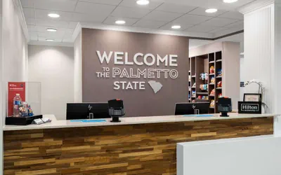Photo 3 - Hampton Inn Charleston-North