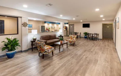 Photo 4 - Baymont by Wyndham Biloxi/Ocean Springs