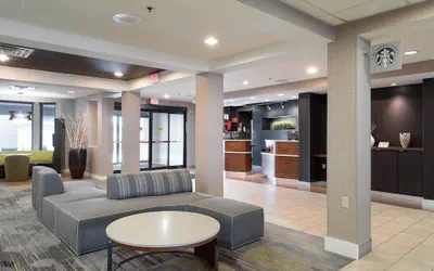Photo 4 - Courtyard by Marriott Princeton