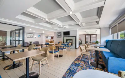 Photo 3 - Hampton Inn Philadelphia/Plymouth Meeting