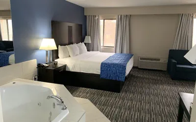 Photo 5 - Baymont by Wyndham Enid