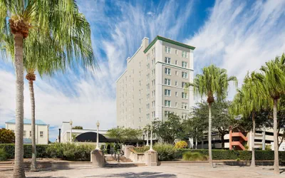 Photo 2 - The Terrace Hotel Lakeland, Tapestry Collection by Hilton
