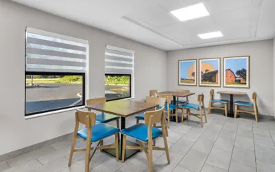 Photo 3 - Hampton Inn Portage
