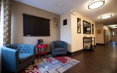 Photo 2 - Sonesta Simply Suites Naperville Warrenville