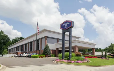 Photo 2 - Hampton Inn Jasper