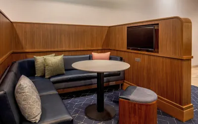 Photo 4 - Courtyard by Marriott Boston Billerica/Bedford