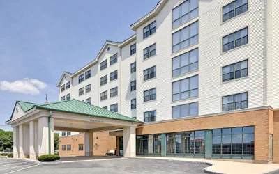 Photo 2 - Homewood Suites by Hilton Boston-Peabody