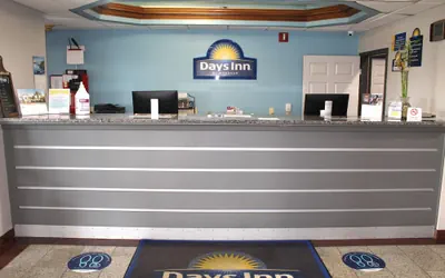 Photo 4 - Days Inn by Wyndham Franklin