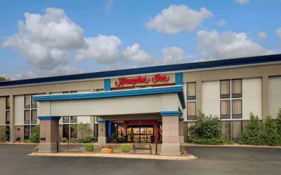 Photo 2 - Hampton Inn Rolla