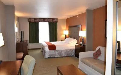 Photo 2 - Holiday Inn Express Hotel & Suites Bozeman West by IHG