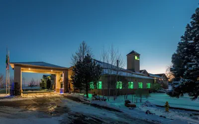 Holiday Inn Express Hotel & Suites Raton by IHG