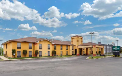 Photo 2 - Quality Inn St. Robert - Ft. Leonard Wood