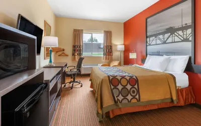 Photo 2 - Super 8 by Wyndham Big Rapids