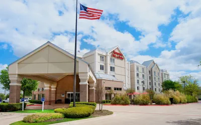Photo 2 - Hampton Inn & Suites N. Ft. Worth-Alliance Airport