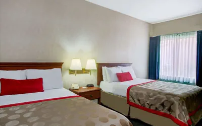 Photo 5 - Ramada by Wyndham Hawthorne LAX / LA Stadium