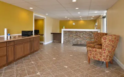 Photo 4 - Mansfield Inn