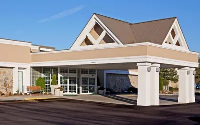 Photo 2 - enVision Hotel & Conference Center Mansfield-Foxboro