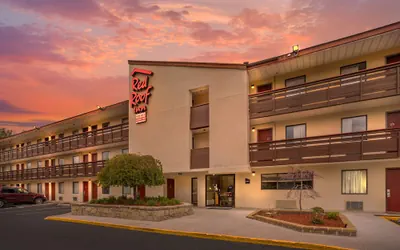 Red Roof Inn Tinton Falls - Jersey Shore