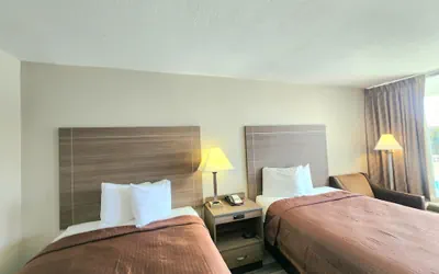 Photo 5 - Days Inn by Wyndham Seguin TX