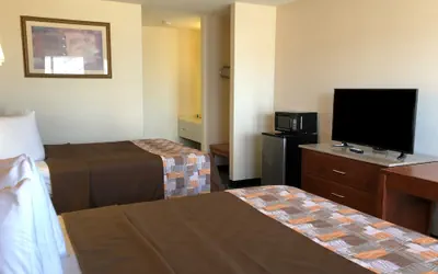 Photo 4 - Americas Best Value Inn Sullivan