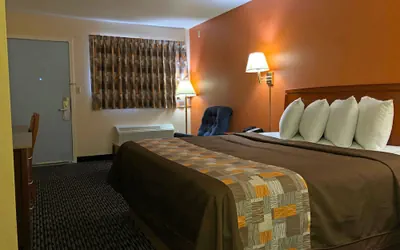 Photo 3 - Americas Best Value Inn Sullivan