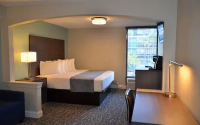 Photo 4 - Opal Hotel & Suites