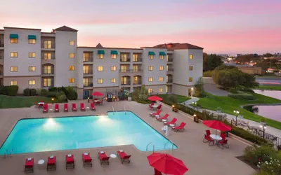 Photo 2 - Embassy Suites by Hilton Temecula Valley Wine Country