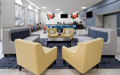 Photo 4 - Hawthorn Extended Stay by Wyndham Chambersburg