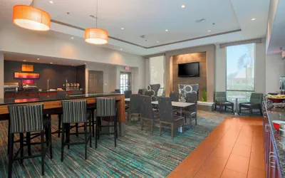 Photo 3 - Residence Inn by Marriott Bakersfield