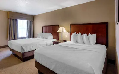 Photo 5 - Best Western Plus Inn at Hunt Ridge