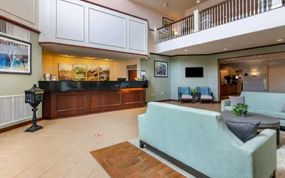Photo 4 - Best Western Plus Inn at Hunt Ridge