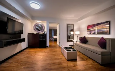 Photo 4 - Holiday Inn Hotel & Suites Beaumont Plaza (I-10 & Walden) by IHG